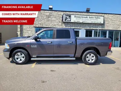 Need a vehicle that has style and class? Look at our Pre-Owned 2015 RAM 1500 CREW CAB SLT ECO DIESEL...