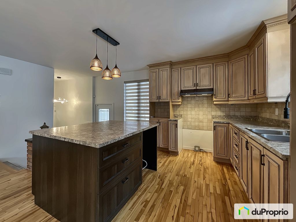 $499,000 - Bungalow in Drummondville (St-Charles-De-Drummond) — photo 3