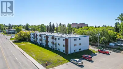 101, 9807 108 Avenue Grande Prairie, Alberta