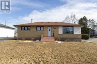 101 Black Bay CRES Thunder Bay, Ontario