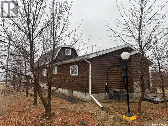 30 Lakeshore DRIVE Fishing Lake, Saskatchewan in Houses for Sale in Saskatoon - Image 4