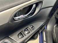 Welcome to Nissan Lloydminster The 2019 Nissan Sentra SV is a mid-level trim in the Sentra lineup, o... (image 7)