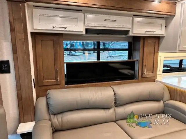 2022 Entegra Coach Aspire 44W 450 h.p. Diesel 11 K Miles in RVs & Motorhomes in Moncton - Image 73