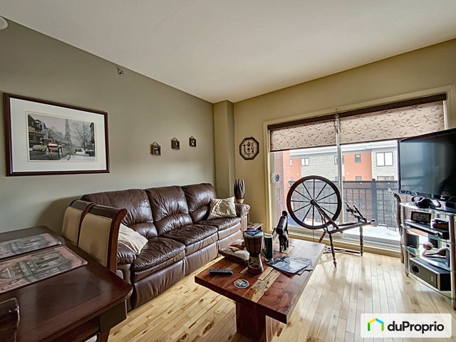 $400,000 - Condominium in Mercier / Hochelaga / Maisonneuve — photo 1