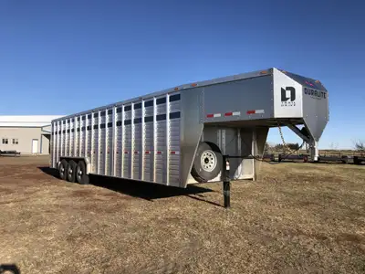 30’ Duralite Trail Drive Aluminum Stock Trailer; 7.5 Wide ALT30 OSW 2500 Series - This unit is on or...