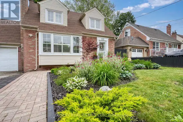 23 FARNSWORTH DRIVE Toronto (Humberlea-Pelmo Park), Ontario62868539564161122