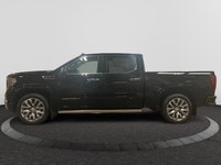Welcome to Capital GMC! DEAL PENDING This 2026 GMC Sierra 1500 in Onyx Black is equipped with 4WD an... (image 1)