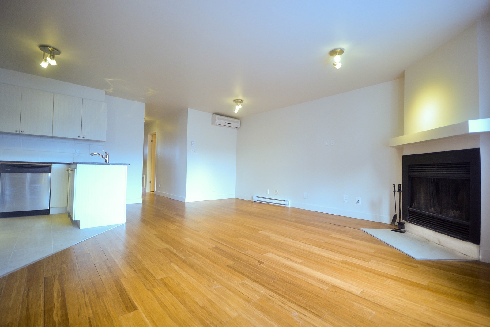 4155 st dominique — photo 3