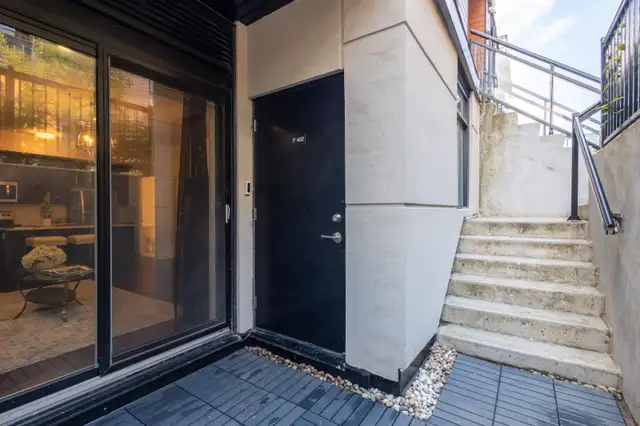 3+1Br 3Bath 1195 SF Condo Townhouse, Vaughn (N12159254) in Houses for Sale in Mississauga / Peel Region - Image 10