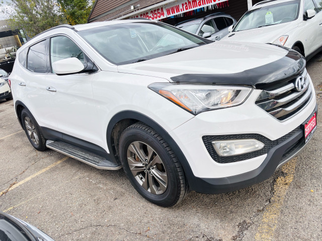 2016 Hyundai Santa Fe Sport AWD Sport | Heated seats! | Heated s in Cars & Trucks in Mississauga / Peel Region - Image 2