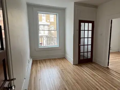 Nice apartment 5 1/2 Metro Verdun