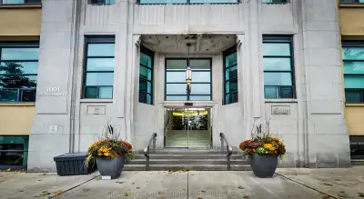 Price: $849,900 / $3,224/mo *Welcome To "Forest Hill Lofts", An Art Deco Masterpiece *Bright South F...
