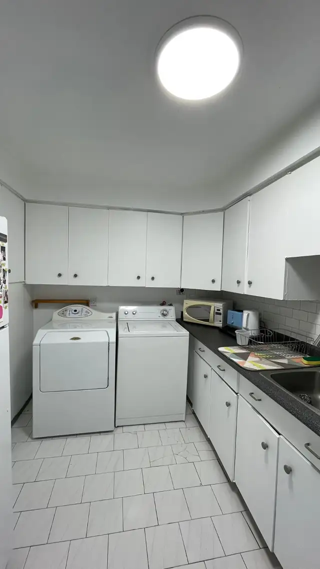3½ meublé et très lumineux à Verdun – 3e étage – 1 445 $/mois in Long Term Rentals in City of Montréal - Image 11