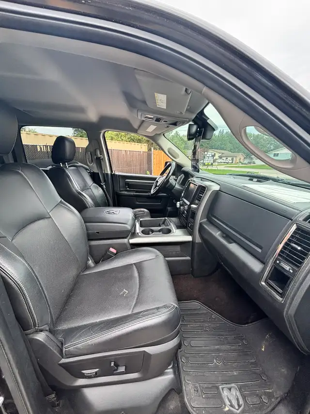 2016 Ram 1500580120416008939528