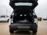 Welcome to 400 Chrysler Dodge Jeep Ram. QUICK ORDER PACKAGE 23G LIMITED -inc: Engine: 1.6L I4 EP Tur... (image 7)