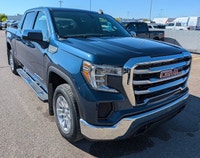 Check out this vehicle's pictures, features, options and specs, and let us know if you have any ques... (image 6)