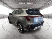 NAVIGATION SYSTEM, SATELLITE RADIO, HEATED SEATS, HEADS UP DISPLAY, POWER SEATS, CRUISE CONTROL, AIR... (image 4)