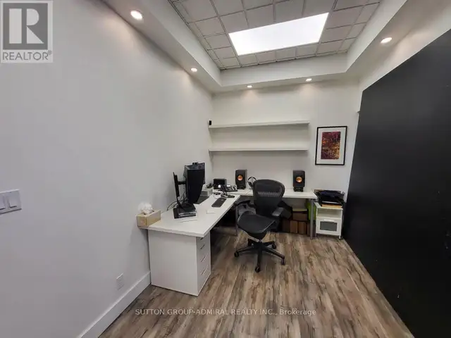 474 CHAMPAGNE DRIVE Toronto (York University Heights), Ontario in Commercial & Office Space for Rent in City of Toronto - Image 4
