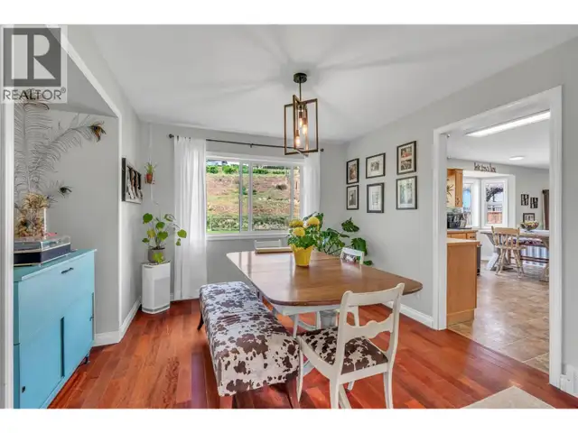 755 Wiseman Place Naramata, British Columbia in Houses for Sale in Penticton - Image 8