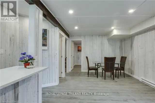 7575 BIDDULPH STREET Lambton Shores (Port Franks), Ontario in Houses for Sale in Grand Bend - Image 31