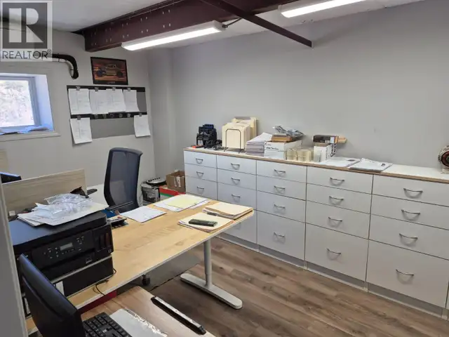 4725 Iris Road Okanagan Falls, British Columbia in Commercial & Office Space for Sale in Penticton - Image 12