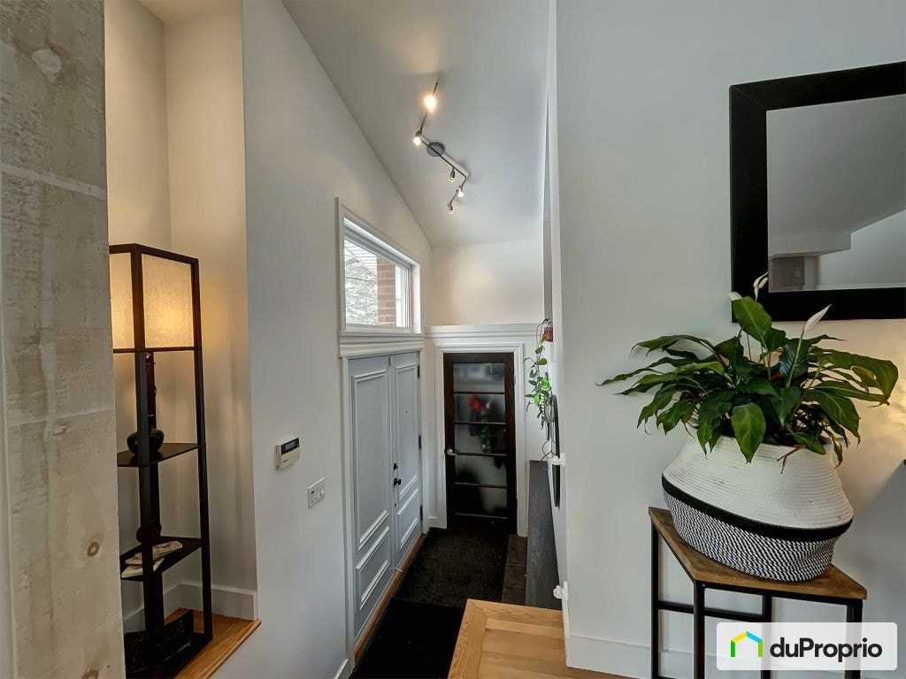 $1,069,000 - Bungalow for sale in St-Bruno-De-Montarville — photo 2