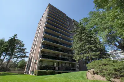 1 Bedroom Apartment for Rent Bathurst /Steeles in North York!, View more