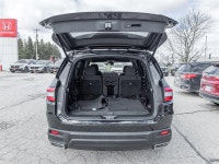 Discover bold capability and family-ready versatility with the 2024 Honda Pilot Sport AWD. Finished... (image 6)