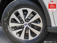 New Price! Odometer is 7518 kilometers below market average! White 2022 Subaru Outback Touring AWD L... (image 8)