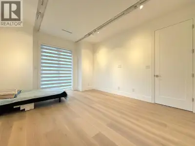 Basic Info: - Type: Ground-level suite in a detached house (not basement) 1 bedroom and 1 bathroom -...