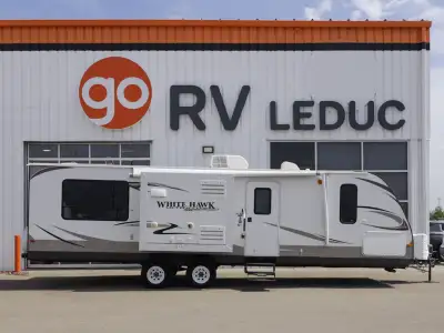 Thank you for considering this vehicle. For detailed information, please contact the dealer. 2013 WH...