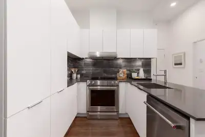 Everlea by Cressey places high end quality and lifestyle at the forefront and makes an apartment ren...