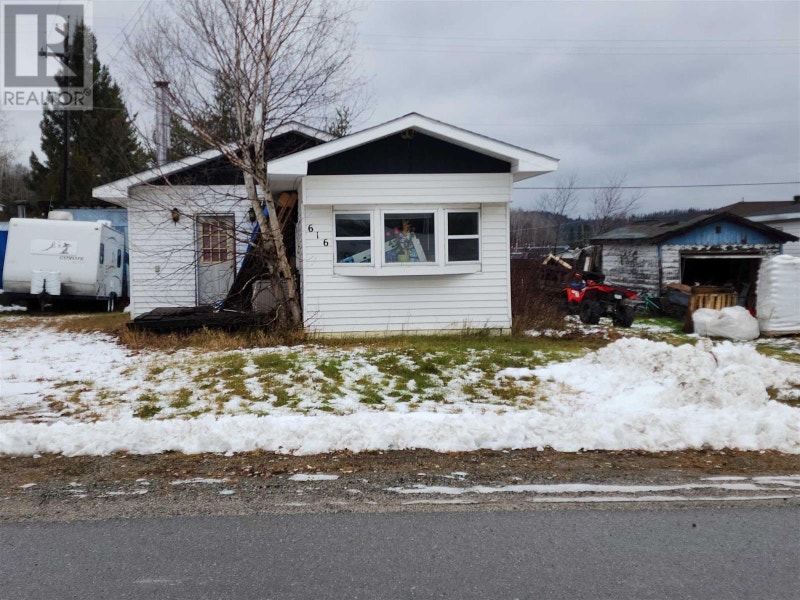 616 Des Noisettes RUE Dubreuilville, Ontario Houses for Sale