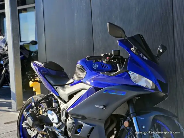 2023 Yamaha YZF-R1 R3 in Sport Bikes in Oshawa / Durham Region - Image 10