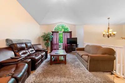 Fully Furnished 6 and 7 Bedroom houses.  South Side G.P.