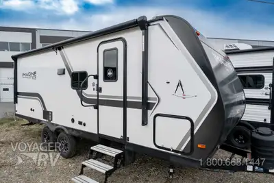 Located in Winfield, BC Call or Text 250-766-4607 Voyager RV Centre 1-800-668-1447 Peace of Mind Pac...