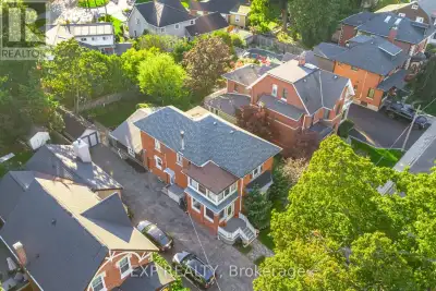A downtown Brampton showpiece with the space to host, gather, and truly enjoy. 51 Chapel Street is a...