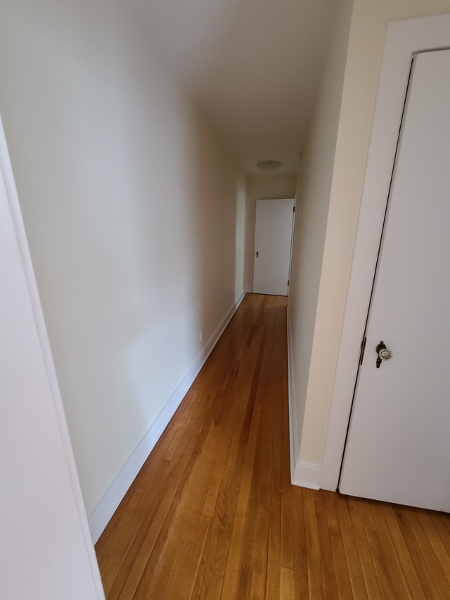 Beautiful 1 bedroom South End location June 1st 1795.00 Long Term