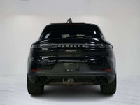 This 2024 Porsche Cayenne is a local Ontario vehicle with a clean Carfax report offering a refined b... (image 6)