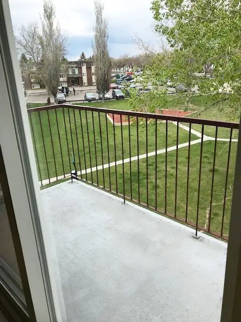 Scenic Heights - 1 Bedroom 1 Bath Apartment for Rent in Long Term Rentals in Lethbridge - Image 12
