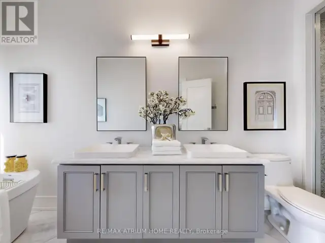 7 ORBIT AVENUE Richmond Hill (Observatory), Ontario in Long Term Rentals in Markham / York Region - Image 30