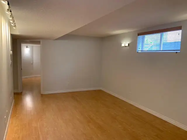 Welcome to your new Waterloo home in Clair Hills! in Long Term Rentals in Kitchener / Waterloo - Image 7