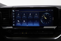 See Dealer Website for Details. GMC Sierra 1500 SLT 2017 . (image 7)