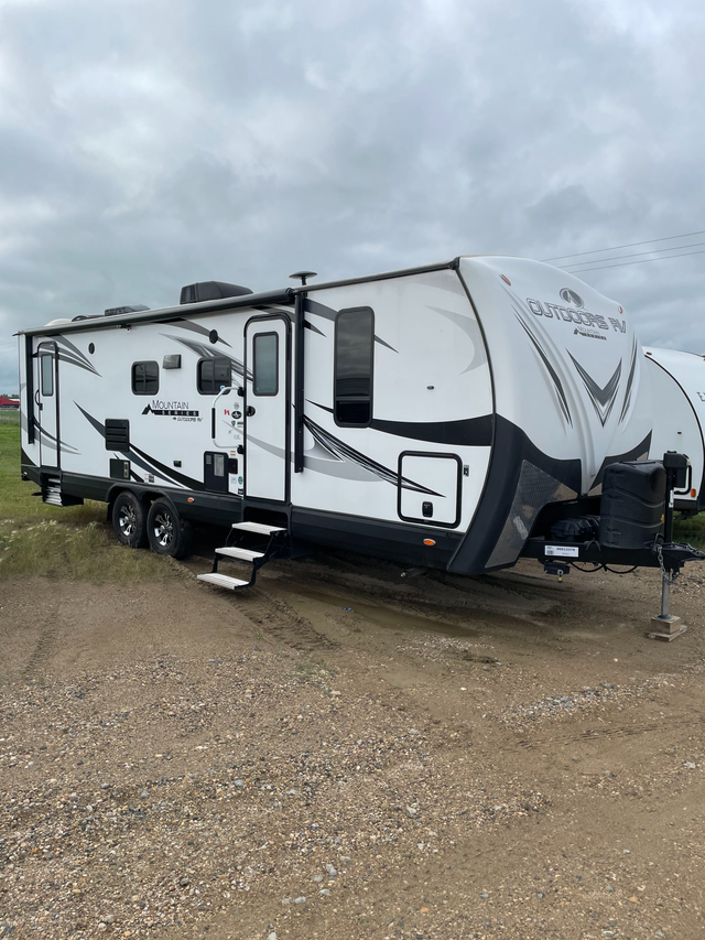 2019 OUTDOORS RV TIMBER RIDGE 27BH - ON CONSIGNMENT NO TAX in Travel Trailers & Campers in Regina - Image 2