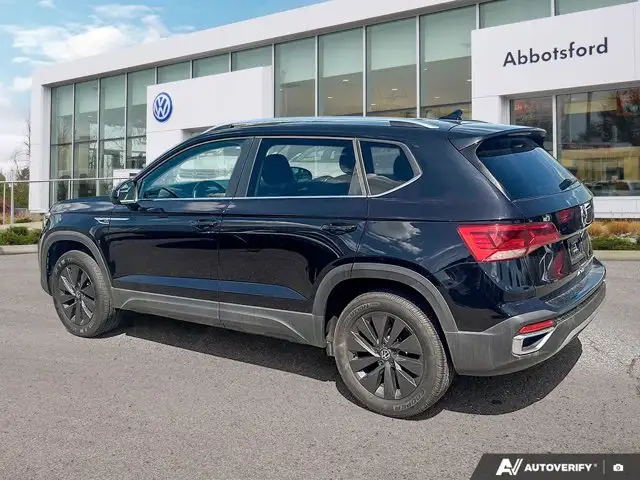 2024 Volkswagen Taos Comfortline | Digital Cockpit in Cars & Trucks in Abbotsford - Image 4