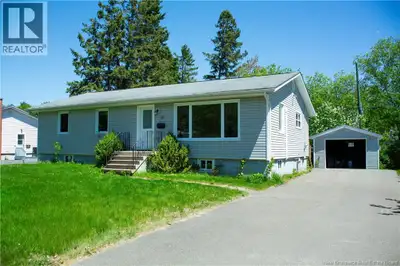 Welcome to 15 Bailey Avenue, located in the highly sought-after Sunset Acres neighborhood. This spac...