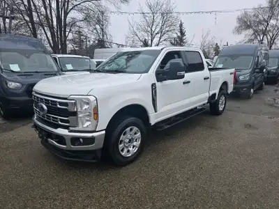 Perfect Auto CLEAN CARFAX- BUMPER TO BUMPER FACTORY WARRANTY - 6.8 L GAS - 4X4 - 6.75 FT BOX - POWER...