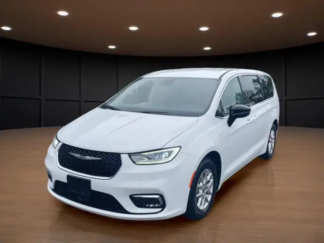 2024 Chrysler Pacifica Touring-L -Clean Carfax-Leather-Power...