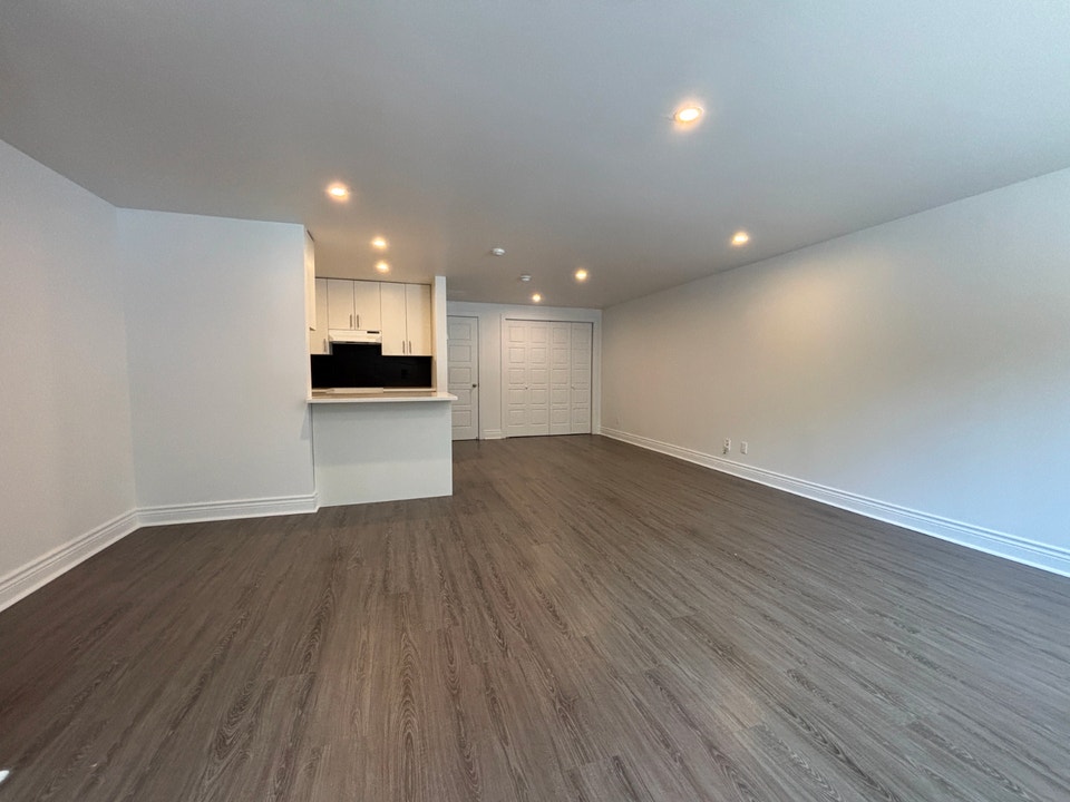 Appartement Studio à louer 4
