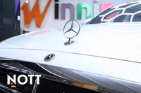 Key features: Front massaging seats, front heated/cooled seats, rear heated seats, heated steering w... (image 7)